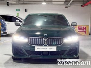 BMW 5-Series M550i xDrive 2021 года из Южной Кореи
