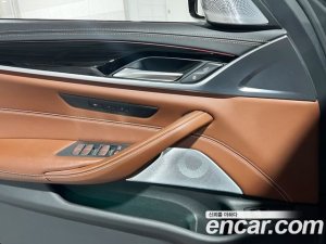 BMW 5-Series M550i xDrive 2021 года из Южной Кореи
