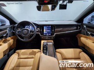 Volvo S90 B6 AWD Inscription 2021 года из Южной Кореи