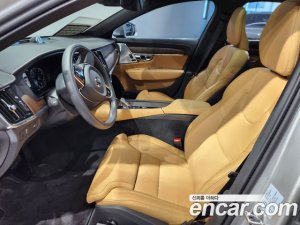 Volvo S90 B6 AWD Inscription 2021 года из Южной Кореи