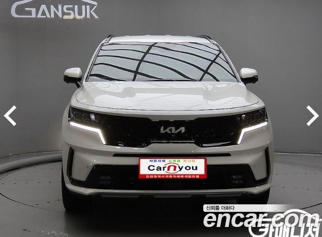 Kia Sorento HEV 1.6 4WD 2022 года из Кореи