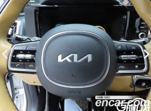 Kia Sorento HEV 1.6 4WD 2022 года из Южной Кореи