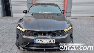 Kia K5 Signature 2022 года из Южной Кореи