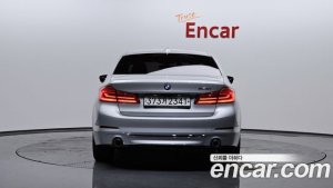 BMW 5-Series 520i Luxury 2020 года из Южной Кореи