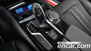 BMW 5-Series 520i Luxury 2020 года из Южной Кореи