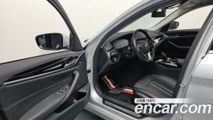 BMW 5-Series 520i Luxury 2020 года из Южной Кореи