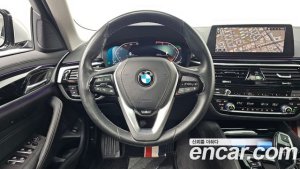 BMW 5-Series 520i Luxury 2020 года из Южной Кореи