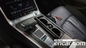Audi A7 55 TFSI 4WD Premium 2020 года из Южной Кореи