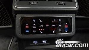 Audi A7 55 TFSI 4WD Premium 2020 года из Южной Кореи