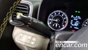 Hyundai Venue 1.6 Flux 2021 года из Южной Кореи