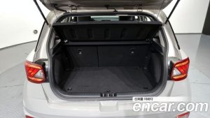 Hyundai Venue 1.6 Flux 2021 года из Южной Кореи