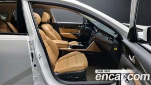 Kia K7 2.5 GDI Noblesse 2020 года из Южной Кореи