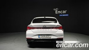 Hyundai AVANTE 1.6 2021 года из Южной Кореи
