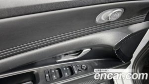 Hyundai AVANTE 1.6 2021 года из Южной Кореи