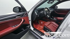 BMW X4 xDrive20d M Sport X 2020 года из Южной Кореи