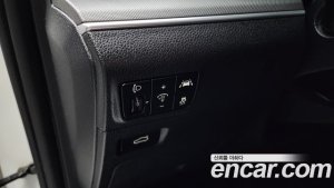 Kia K5 2.0 2021 года из Южной Кореи