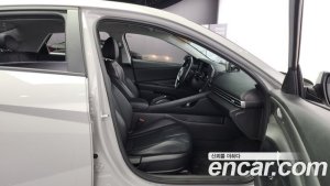 Hyundai AVANTE 1.6 2021 года из Южной Кореи