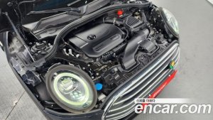 Mini Clubman Savile Row Edition 2020 года из Южной Кореи