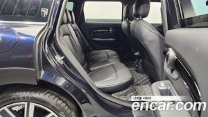 Mini Clubman Savile Row Edition 2020 года из Южной Кореи