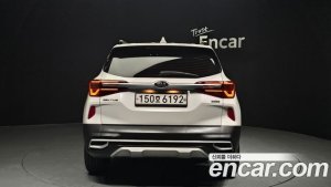 Kia Seltos Бензин 1.6 Turbo 2WD 2020 года из Южной Кореи