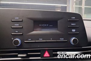 Hyundai AVANTE 1.6 2021 года из Южной Кореи