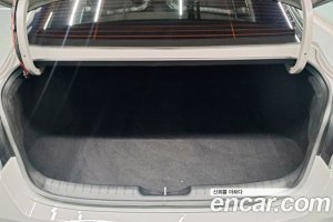 Hyundai AVANTE 1.6 2021 года из Южной Кореи