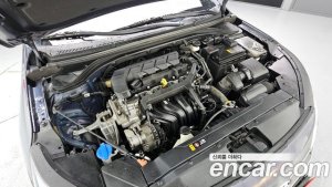 Hyundai AVANTE 1.6 2020 года из Южной Кореи