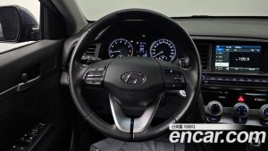 Hyundai AVANTE 1.6 2020 года из Южной Кореи