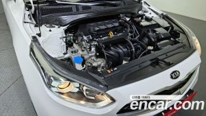Kia K3 Standard 2021 года из Южной Кореи