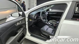 Kia K3 Standard 2021 года из Южной Кореи