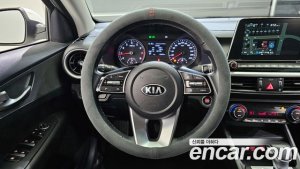 Kia K3 Standard 2021 года из Южной Кореи