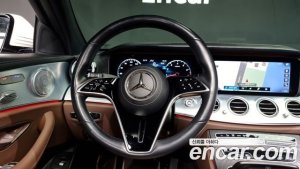 Mercedes-Benz E-Class E350 4MATIC Avantgarde 2021 года из Южной Кореи