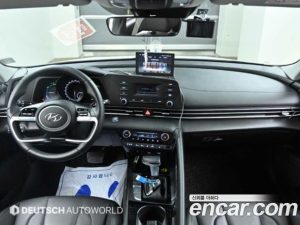 Hyundai AVANTE Modern 2021 года из Южной Кореи