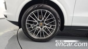 Porsche Cayenne 3.0 Coupe 2021 года из Южной Кореи