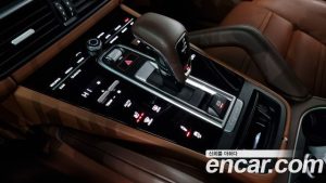 Porsche Cayenne 3.0 Coupe 2021 года из Южной Кореи