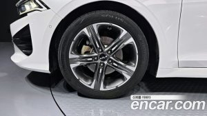 Kia K5 1.6 Turbo 2021 года из Южной Кореи