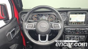 Jeep Wrangler 2.0 Overland Unlimited Top 4Door 2021 года из Южной Кореи