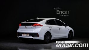 Hyundai Ioniq 1.6 HEV 2020 года из Южной Кореи