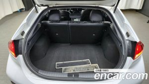 Hyundai Ioniq 1.6 HEV 2020 года из Южной Кореи