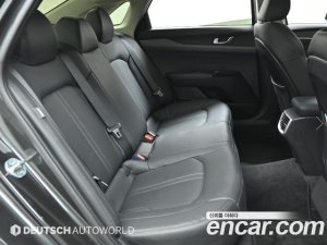 Kia K5 2.0 2020 года из Южной Кореи