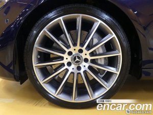 Mercedes-Benz E-Class E350 4MATIC AMG Line 2021 года из Южной Кореи