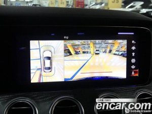 Mercedes-Benz E-Class E350 4MATIC AMG Line 2021 года из Южной Кореи