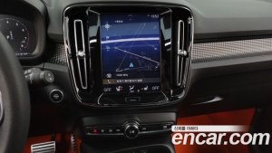 Volvo XC40 T4 R-디자인 2020 года из Южной Кореи