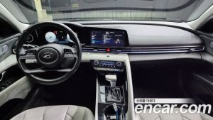 Hyundai AVANTE 1.6 2021 года из Южной Кореи