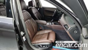 BMW 5-Series 520i Luxury 2020 года из Южной Кореи