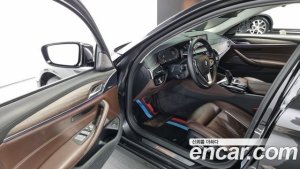BMW 5-Series 520i Luxury 2020 года из Южной Кореи
