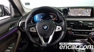 BMW 5-Series 520i Luxury 2020 года из Южной Кореи