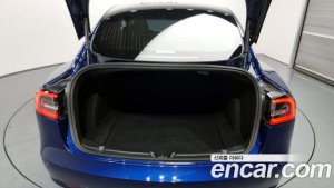 Tesla Model 3 Standard RANGE Plus 2020 года из Южной Кореи