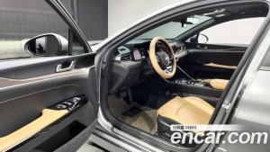 Kia K5 2.0 2020 года из Южной Кореи