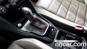 Volkswagen T-Roc 2.0 TDI Premium 2021 года из Южной Кореи